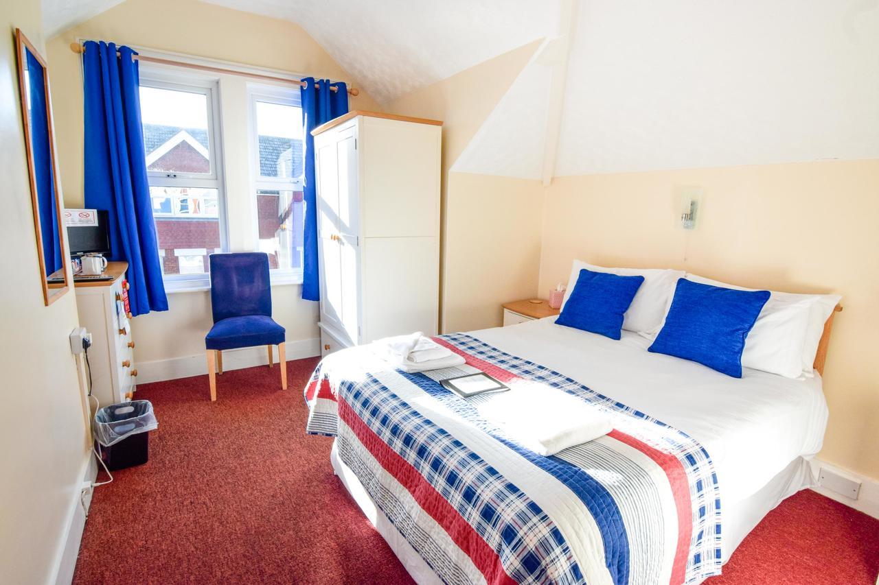 Eastbourne Reymar Bed & Breakfast ภายนอก รูปภาพ