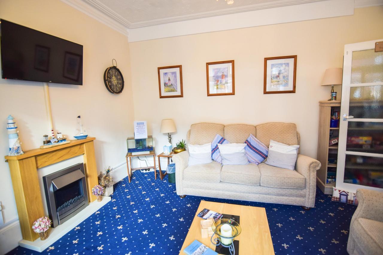 Eastbourne Reymar Bed & Breakfast ภายนอก รูปภาพ